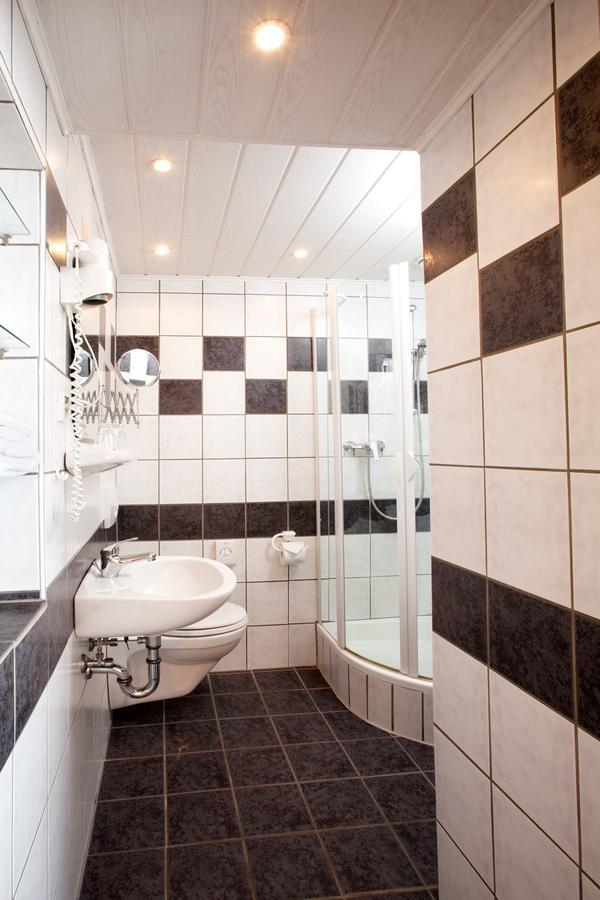 Gasthaus Zur Linde Braunweiler Bagian luar foto